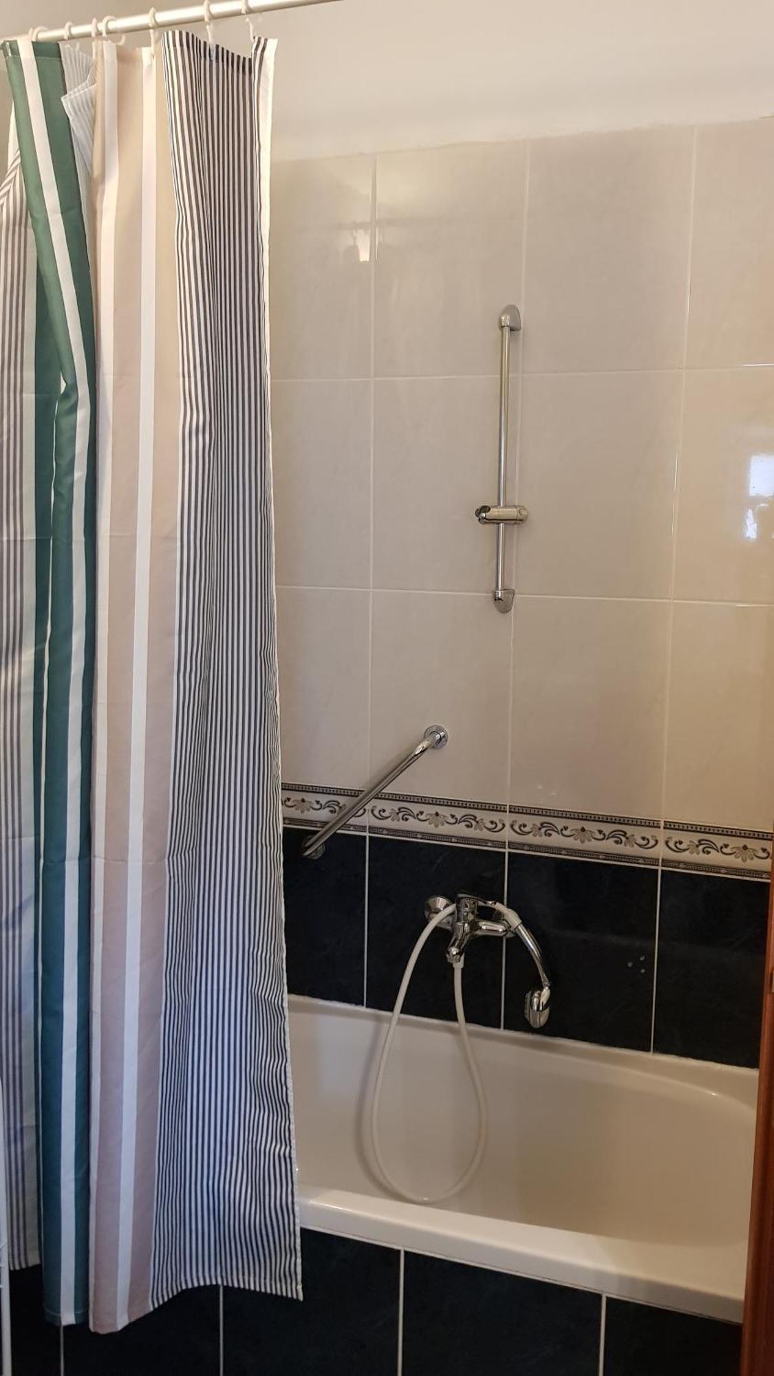 Apartments Lori Porec Bilik gambar