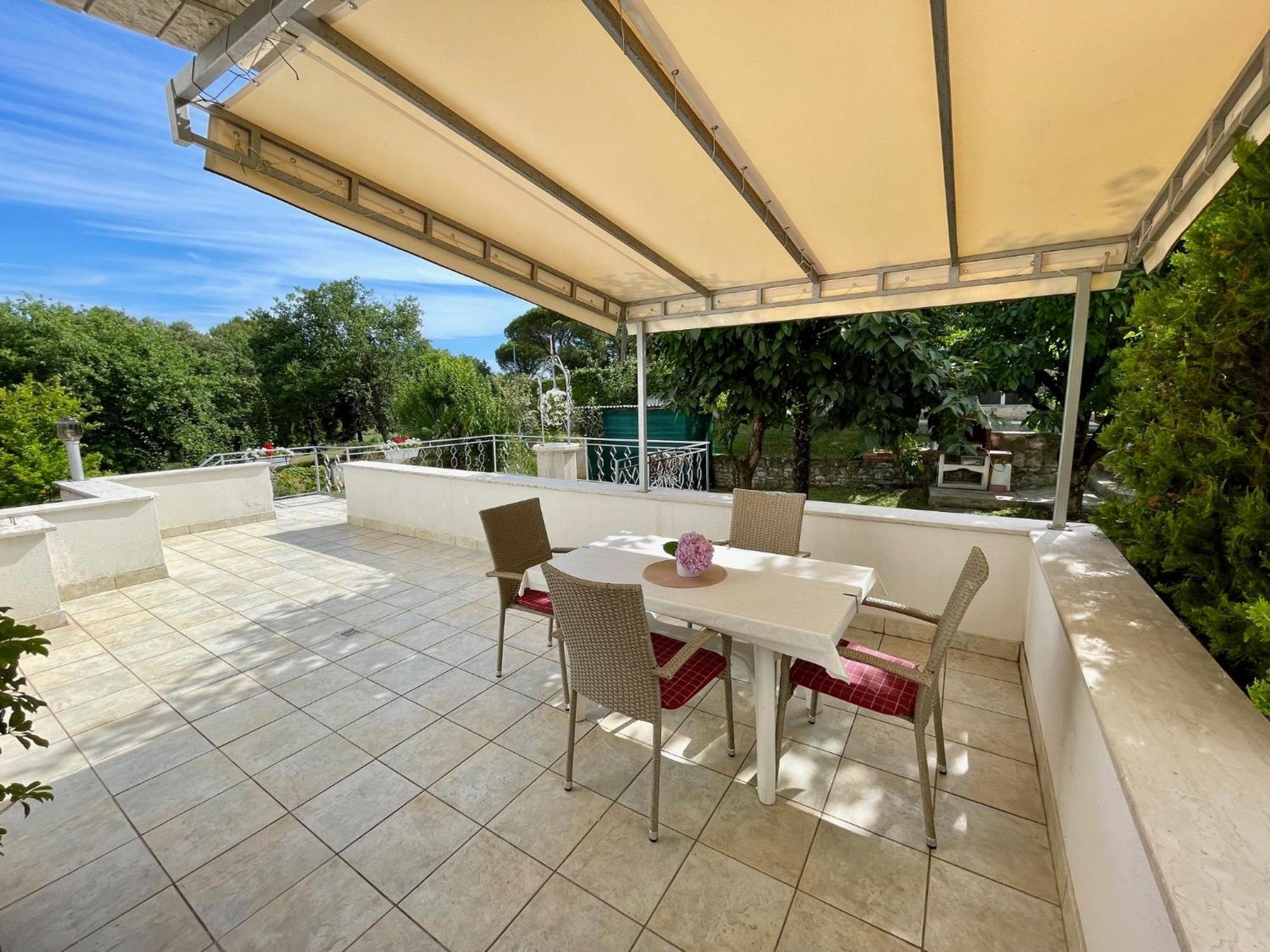 Apartments Lori Porec Luaran gambar